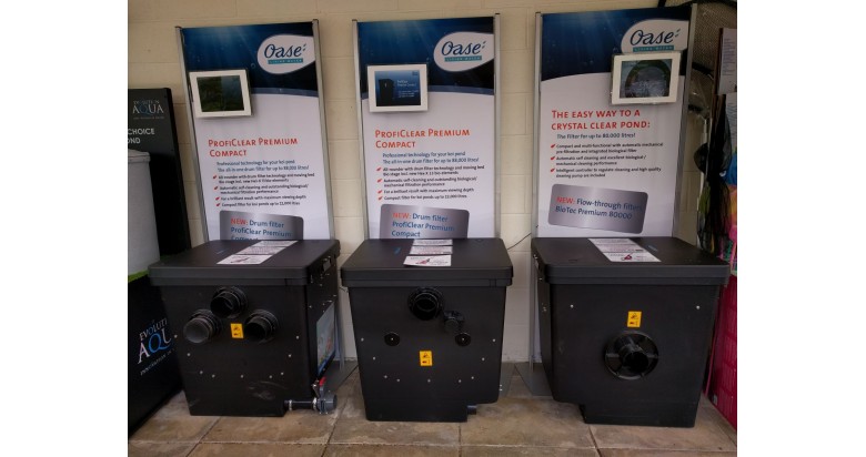 Oase ProfiClear Premium Compact and 80000 Oase ProfiClear Premium Compact and 80000